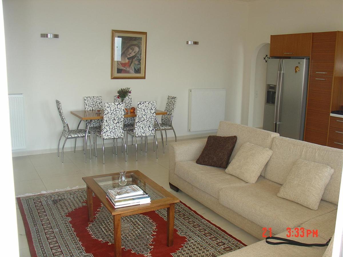 Verga First Floor Apartment Ngoại thất bức ảnh